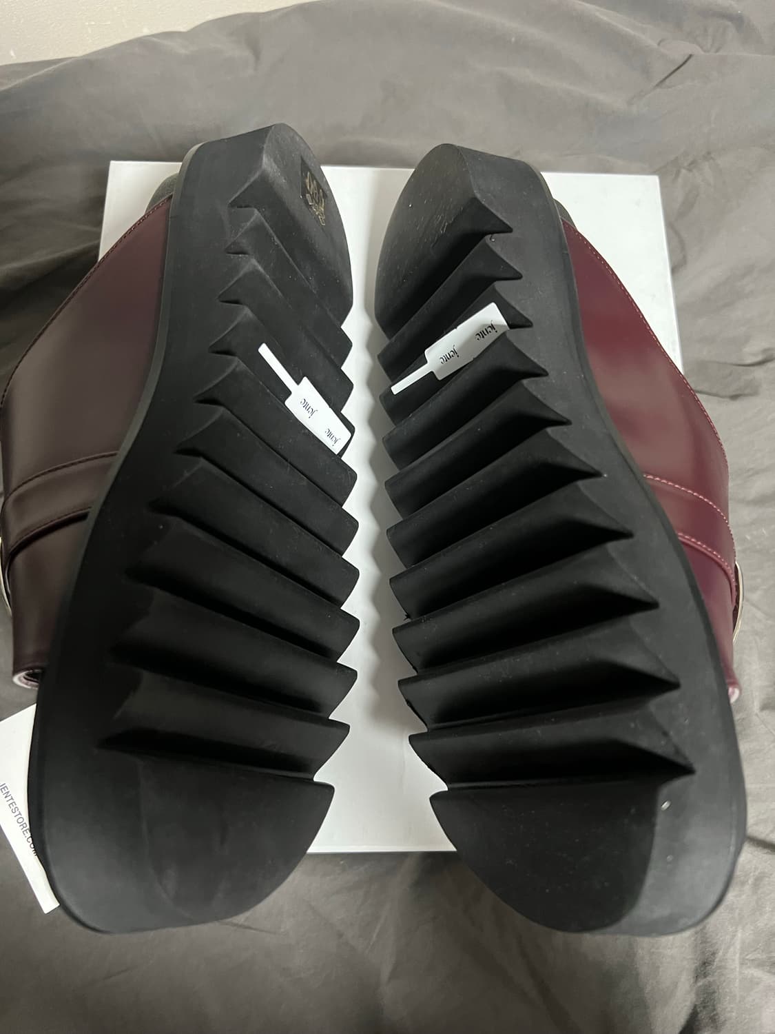 (39) 토가 샌들 버클 슬립온 슬리퍼 버건디 새상품 상품이미지3