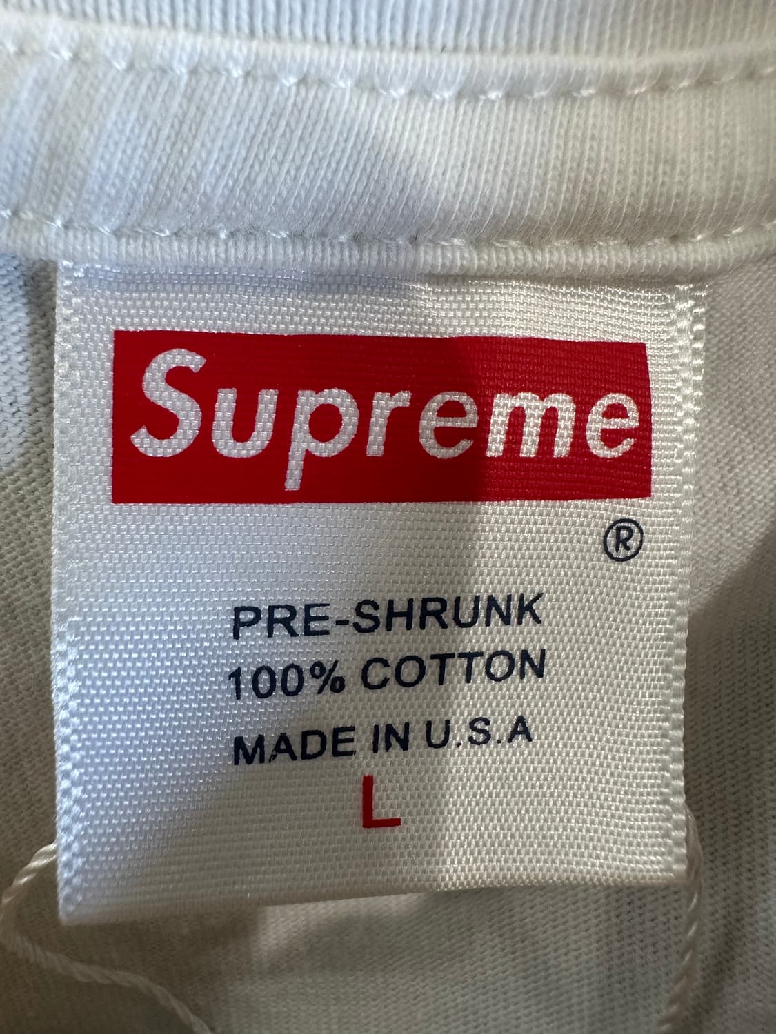 22FW 슈프림 캣우먼 반팔 티셔츠 상품이미지5