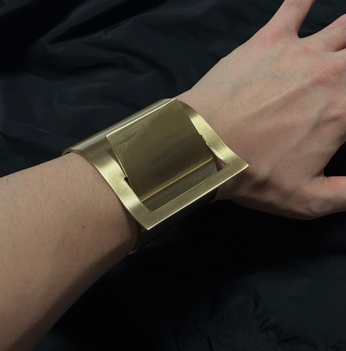 Gold Steel Bangle Bracelet 상품이미지4