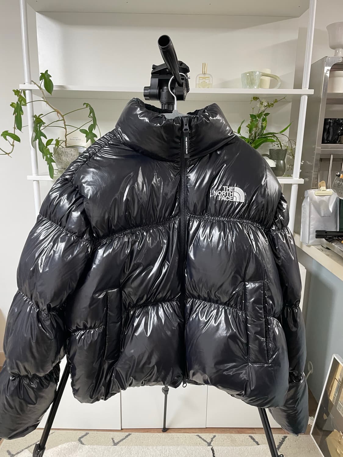 노스페이스 엘라 다운 블랙 95L 상품이미지1