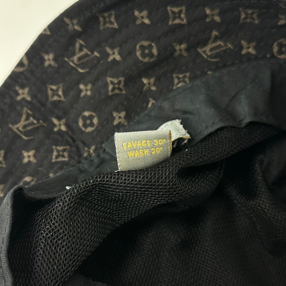 루이비통 90's 모노그램 로고 버킷햇 상품이미지8