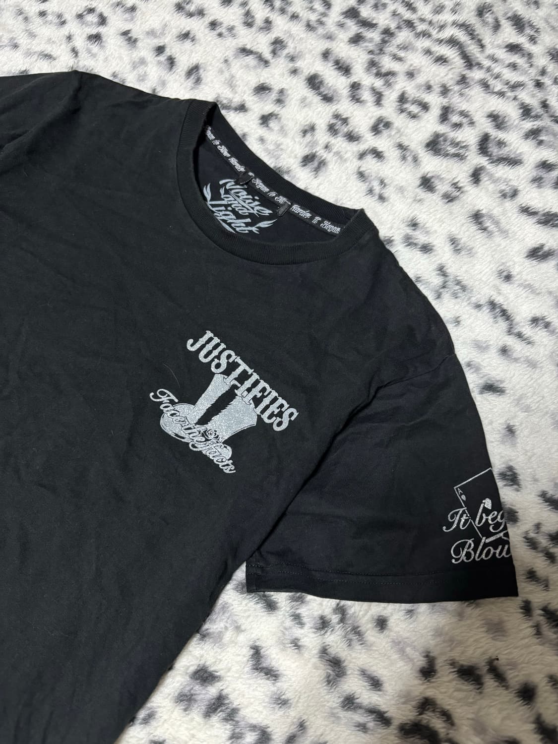 “Unknown” Y2K Mood Glitter Print Tee 상품이미지3