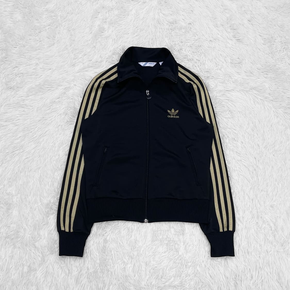 아디다스 파이어버드 트랙탑 져지 블랙 골드 상품이미지2