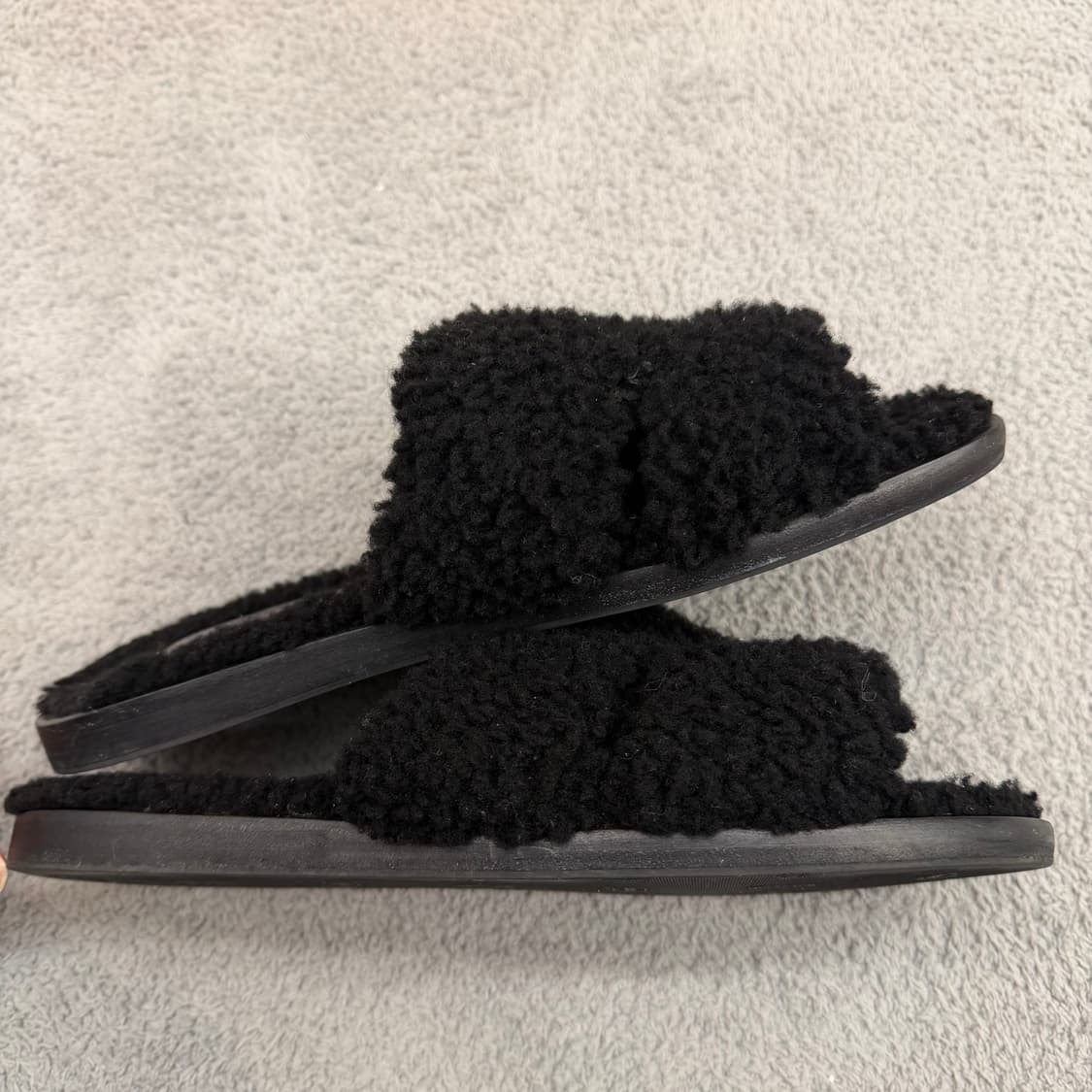 에르메스 이즈미르 시어링 퍼 샌들 슬리퍼 상품이미지5