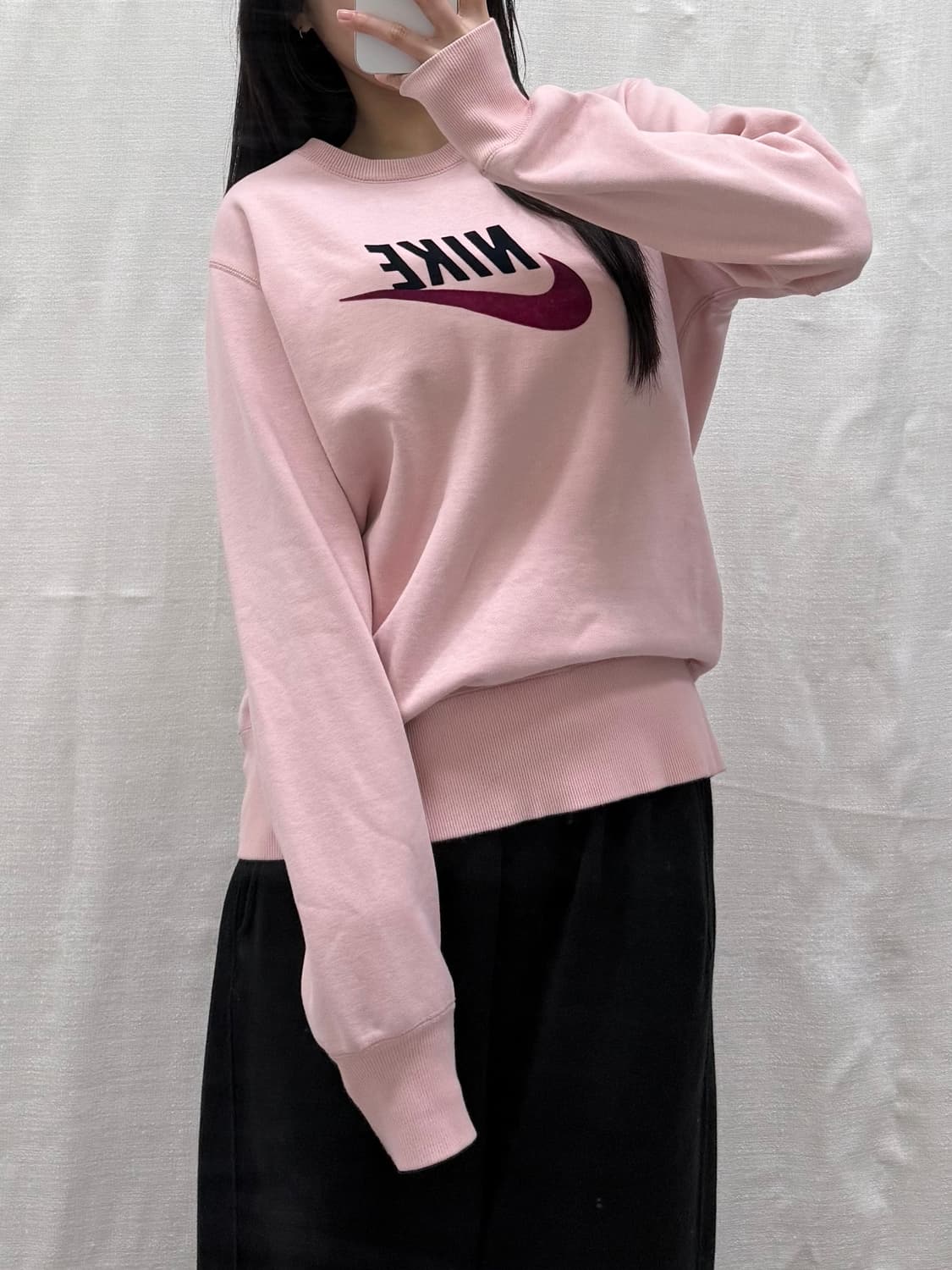 나이키 베이비핑크 맨투맨 상품이미지2