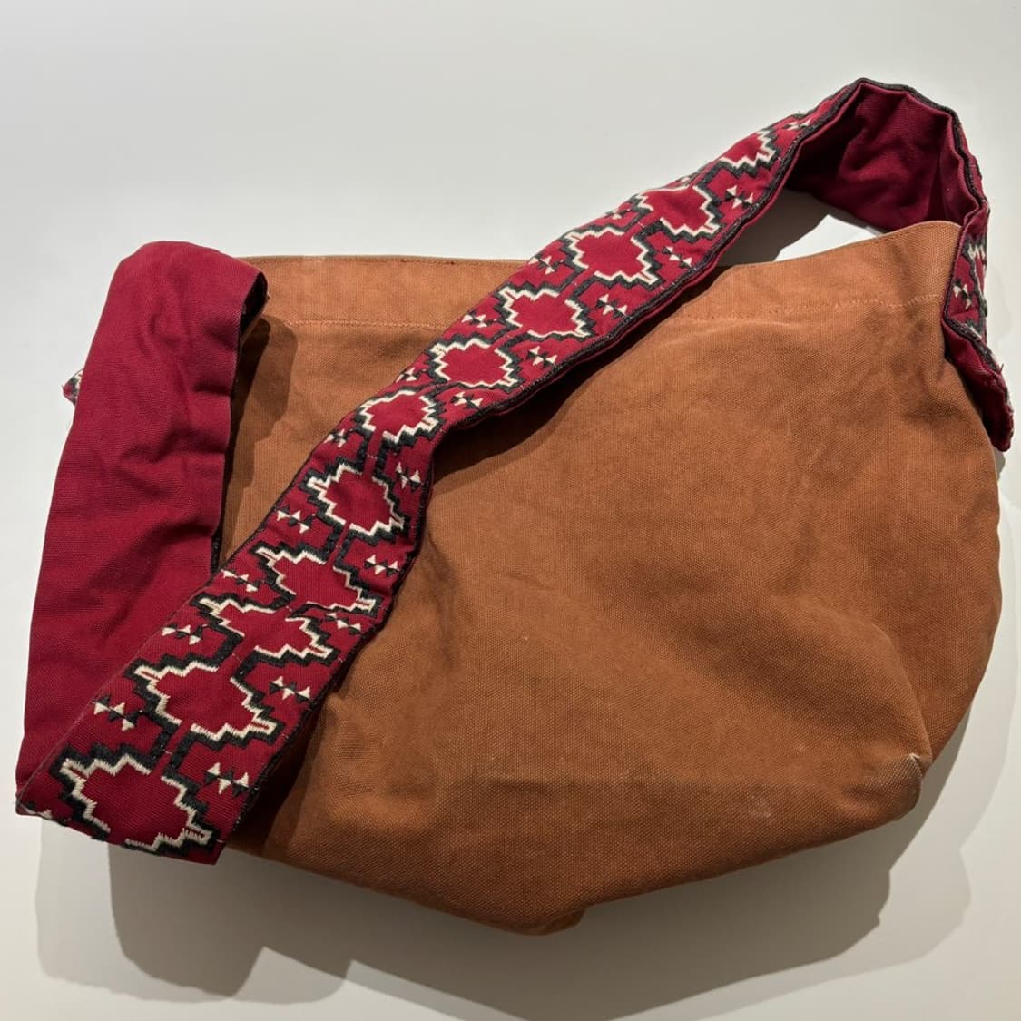 캐피탈 kapital 에스닉 캔버스 크로스 백 상품이미지6