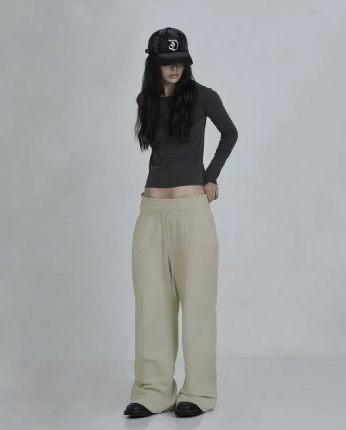 오도어 스킨팬츠 크림 상품이미지1