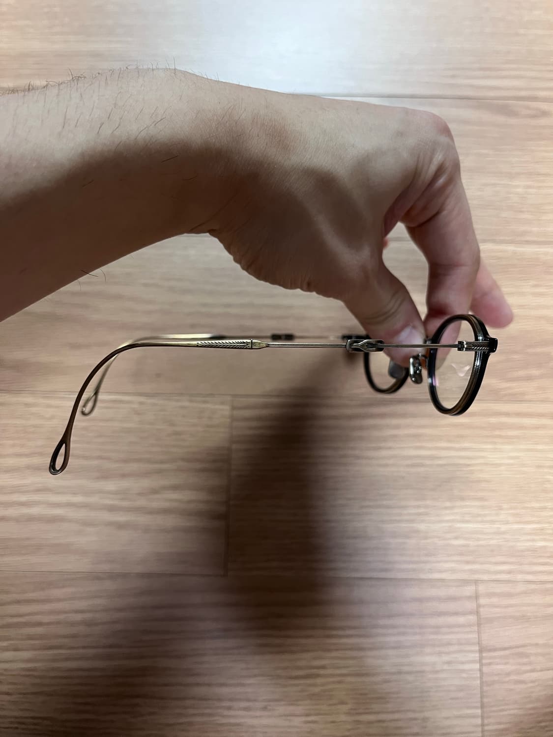 아이반7285 경칩안경 골드블랙 상품이미지3