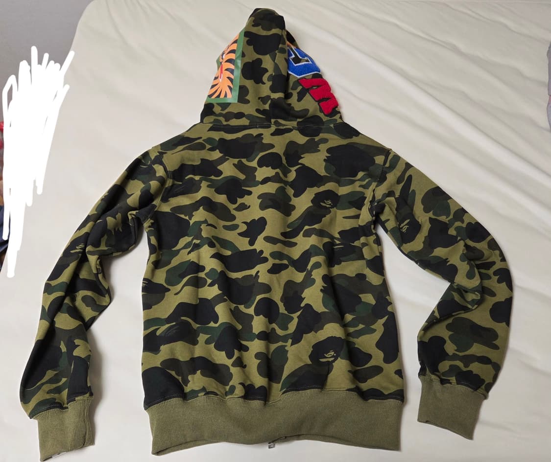 베이프 Bape 1st camo shark full zip hoodie 상품이미지6