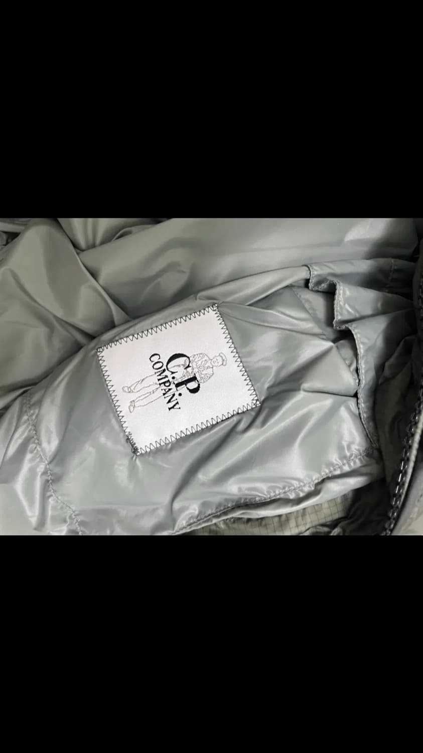 cp컴퍼니 dd쉘 패딩 그레이 상품이미지6