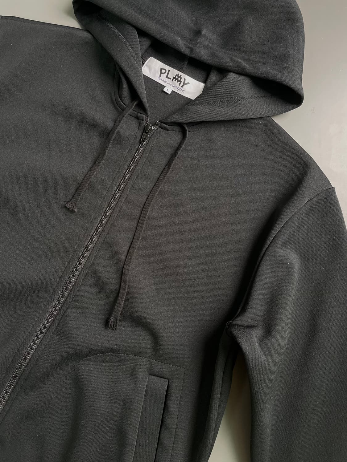 [L] 꼼데가르송X인베이더 픽셀 와펜 후드집업 상품이미지3