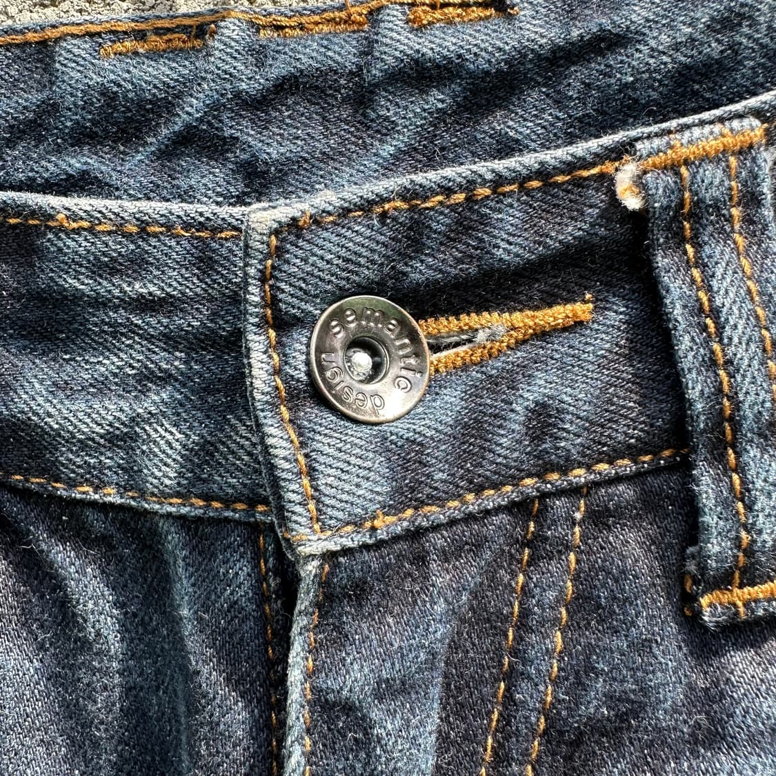 semantic design multi zipper jeans 상품이미지3