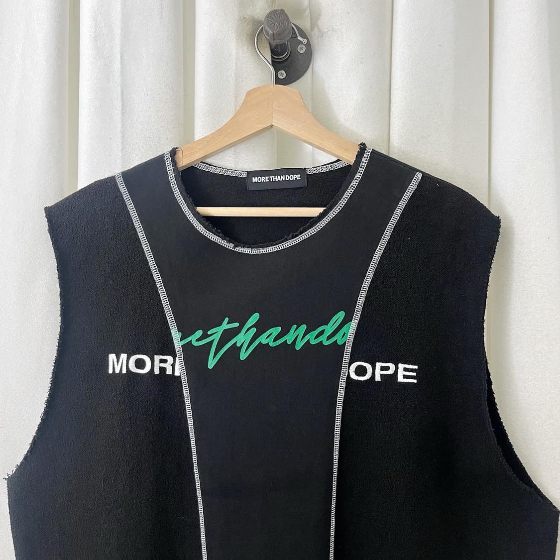 모어댄도프 블랙 코튼 베스트 상품이미지2