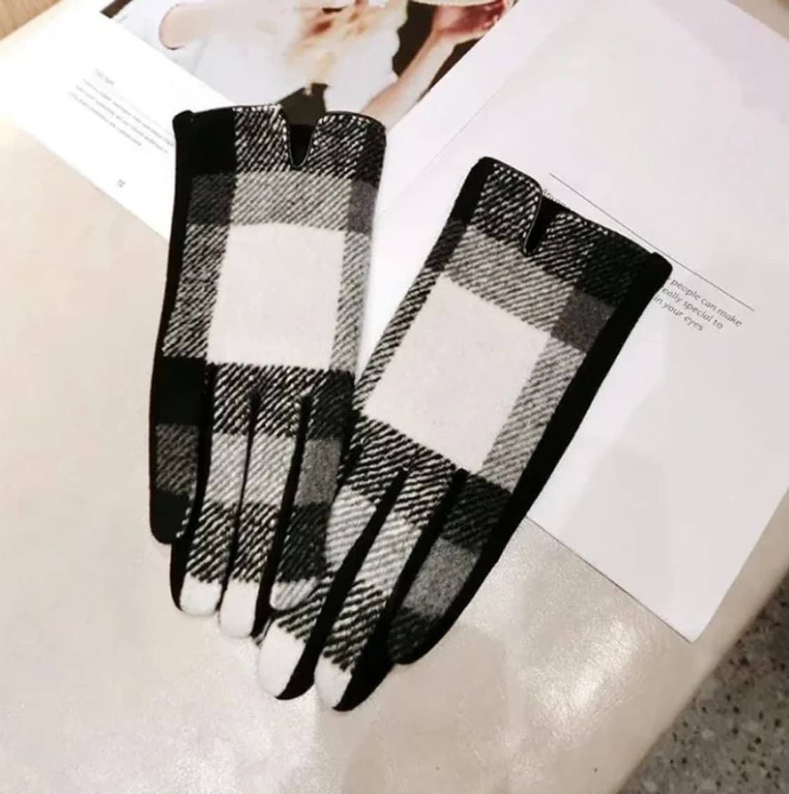 여성용 그레이 체크 장갑 1번 (새상품) 상품이미지3