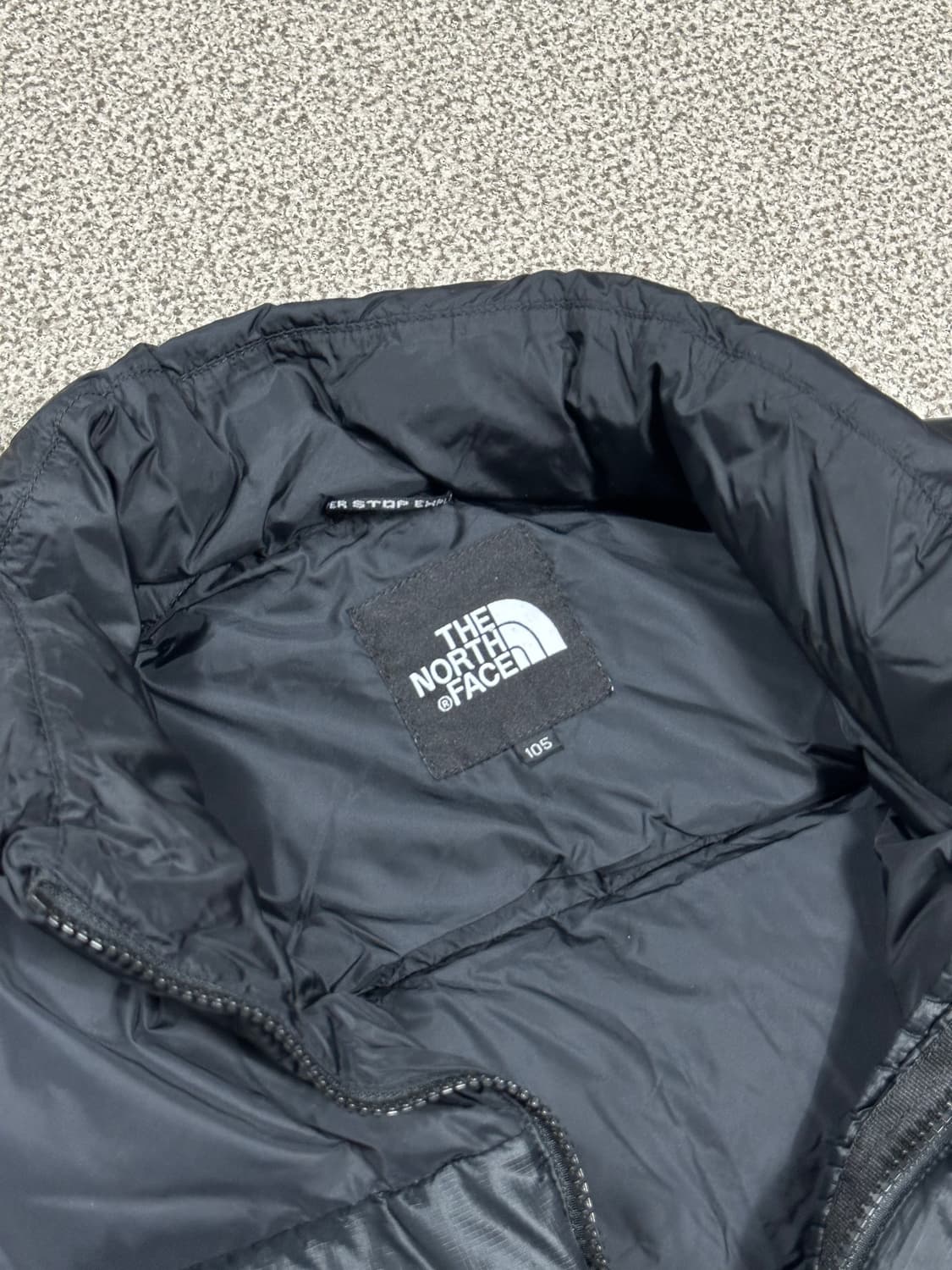 노스페이스 눕시700 구스 패딩 베스트 XL 블랙 상품이미지4