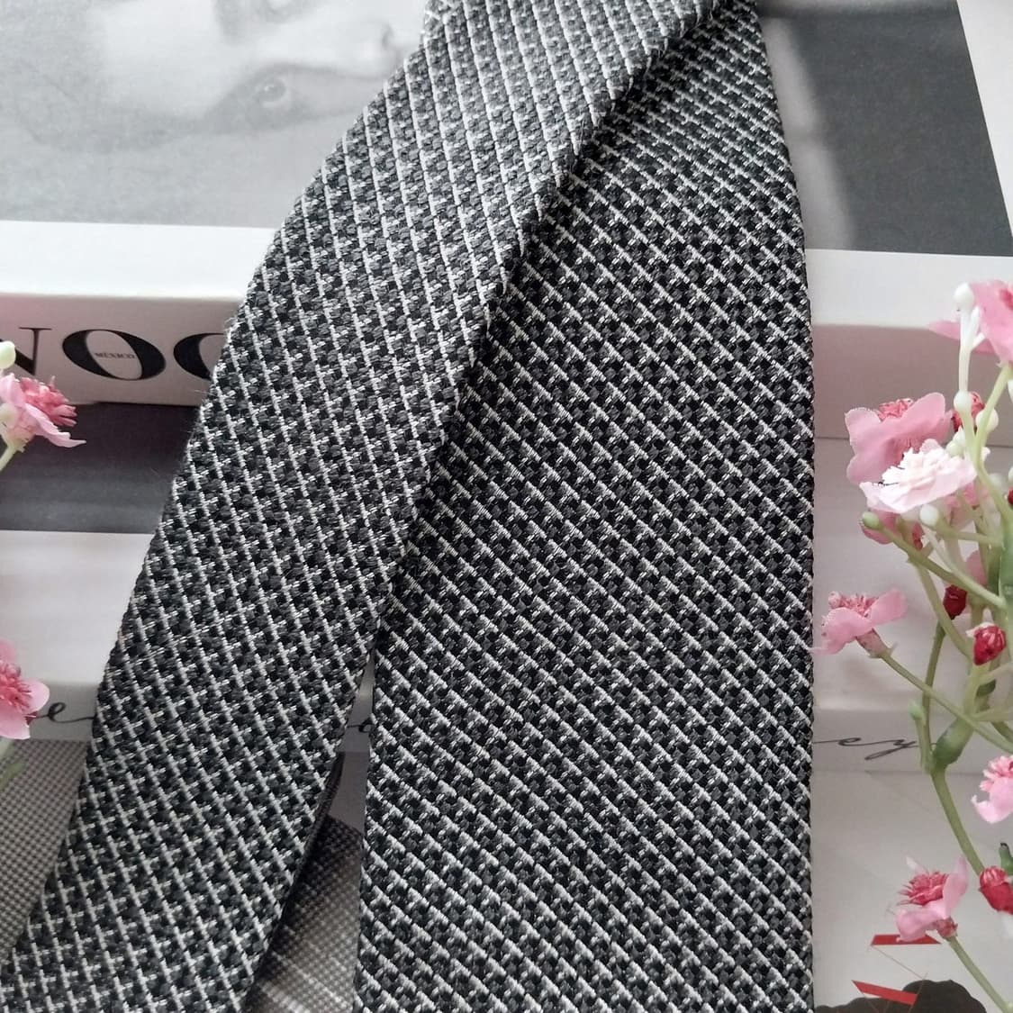 질 스튜어트 실크 텍스처 패턴 슬림 넥타이 7.7cm A+등급 K1443 상품이미지3