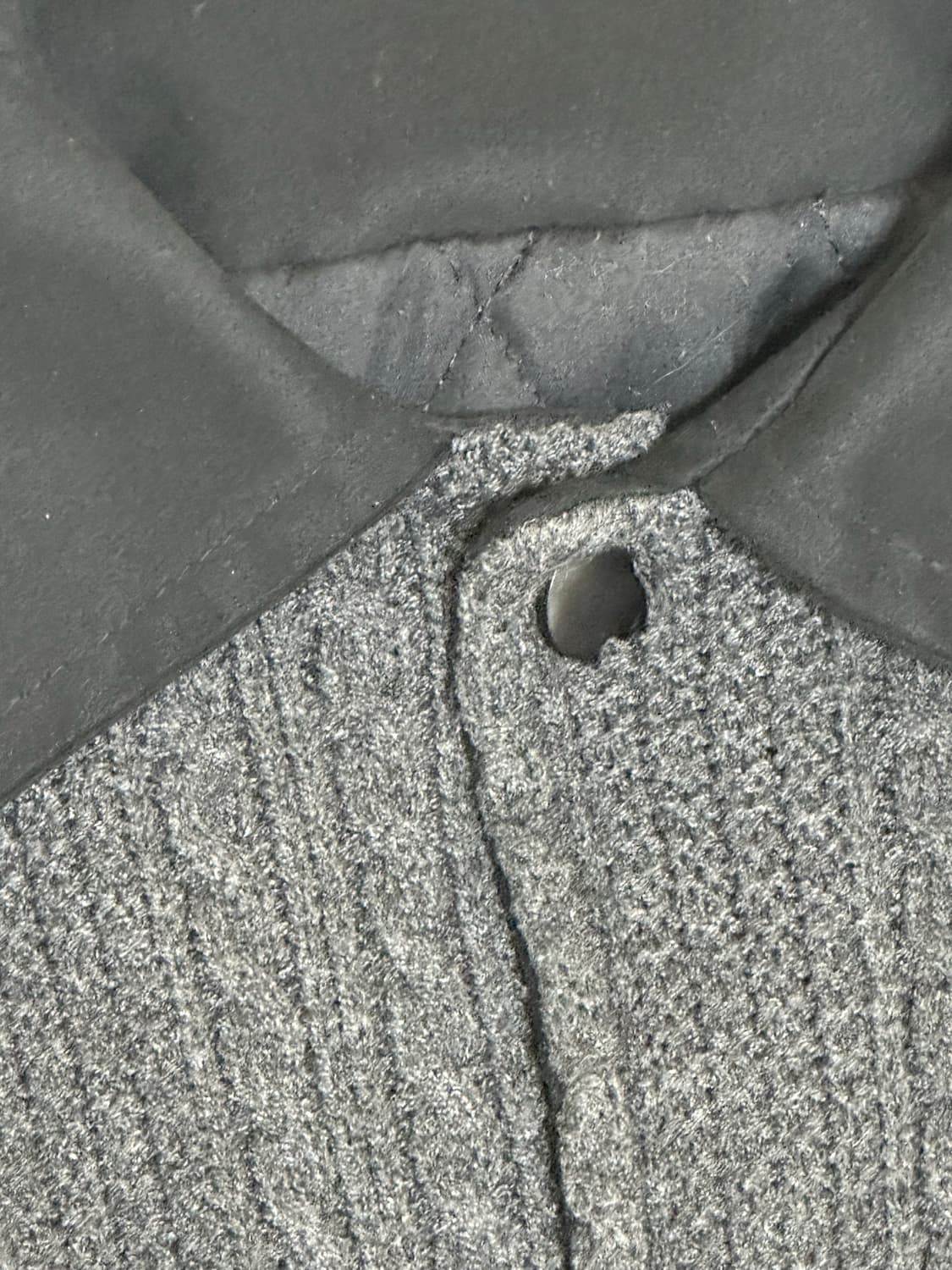 KNIT & SUEDE VARSITY JACKET - BLACK 상품이미지5