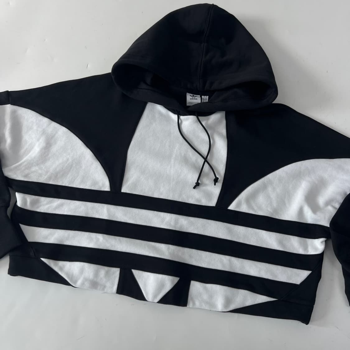 아디다스 크롭 후드티 상품이미지2