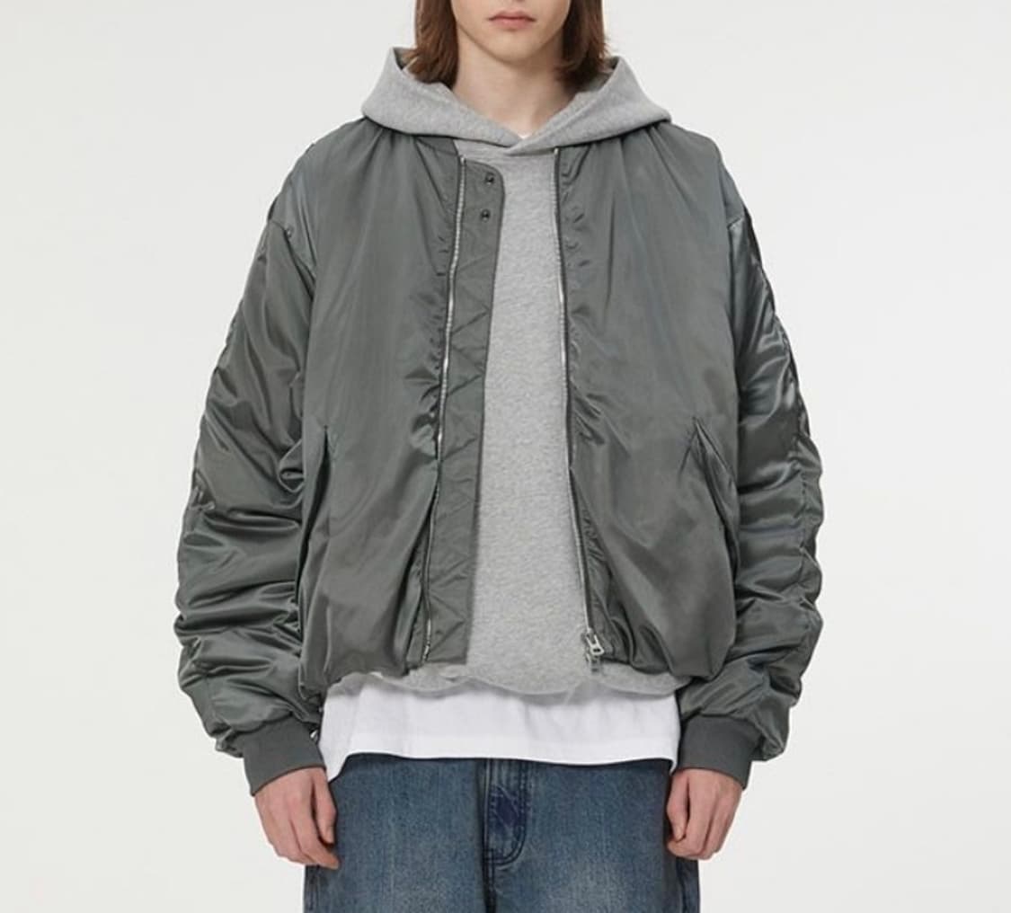 새상품)일꼬르소xOAM팩토리 셔링 MA-1 패딩점퍼 건메탈 상품이미지7