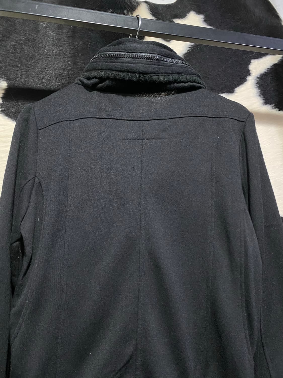 Cecil McBee 넥버클 집업 상품이미지6