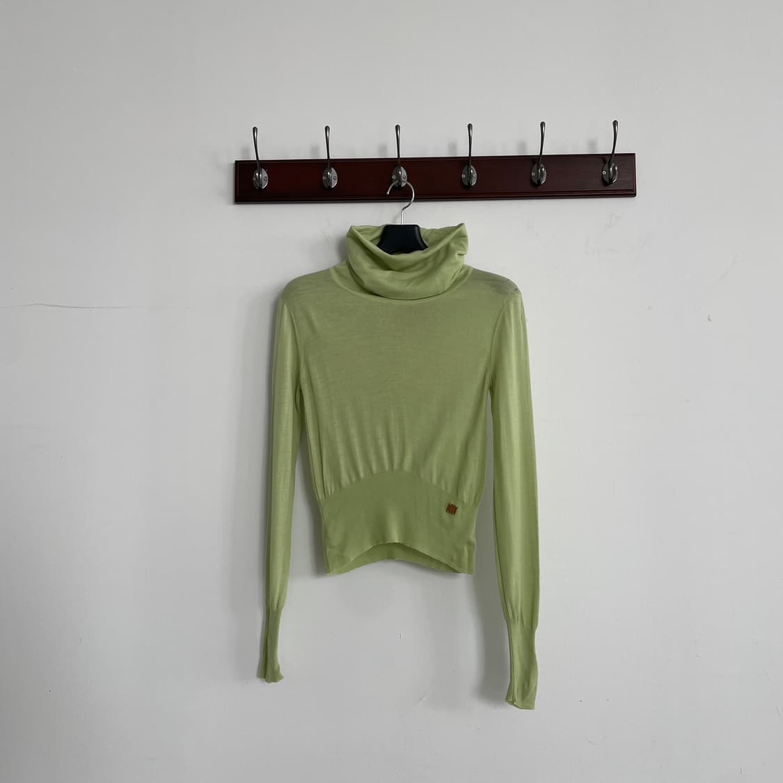 정품 샤넬 시스루 폴라 긴팔티 상품이미지1