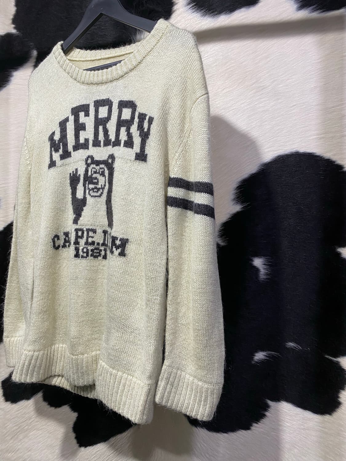 Power to the people 카르페디엠 베어 니트 상품이미지4