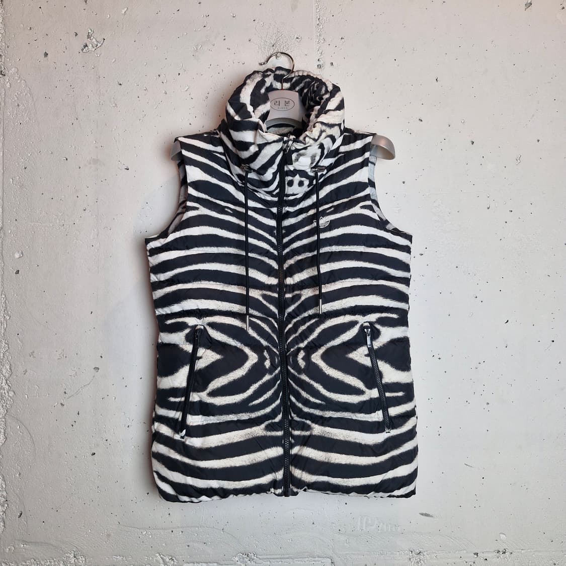 아디다스 파이어버드 지브라 패딩 베스트 85 상품이미지1