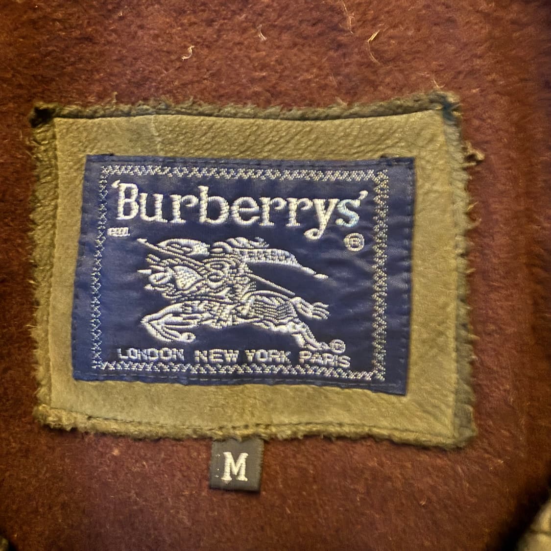 버버리 카키 겨울 코트 상품이미지4