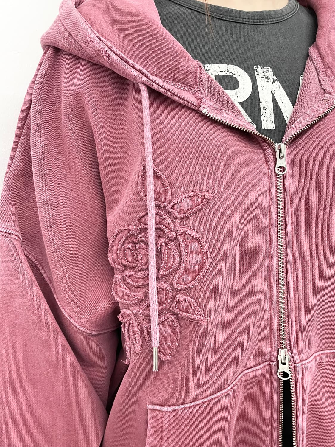 미드나잇무브 플라워 데미지 후드집업 상품이미지3