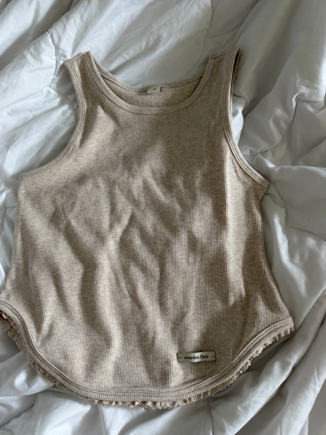 (새상품) 오버듀플레어 홀터넥 슬리브리스 오트밀 상품이미지6