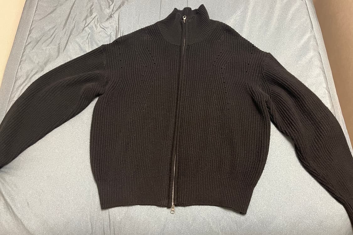 토니웩 집업니트 판매합니다 상품이미지3