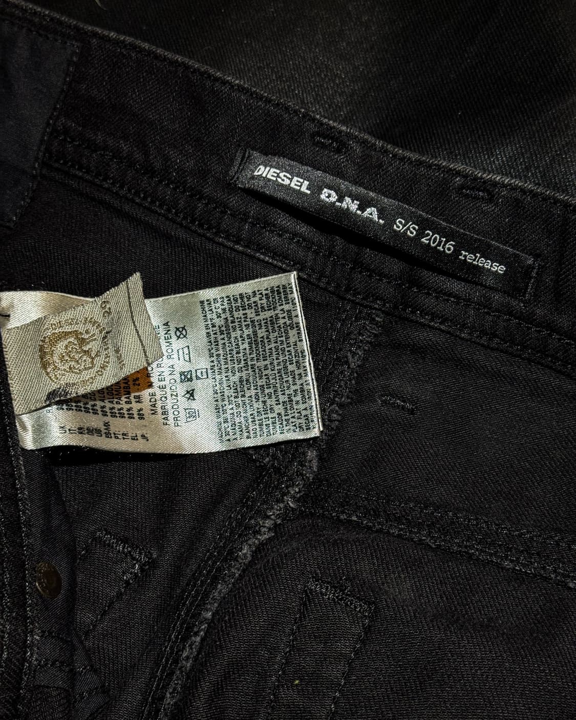 DIESEL D.N.A 2016ss – Coating Jeans 상품이미지9