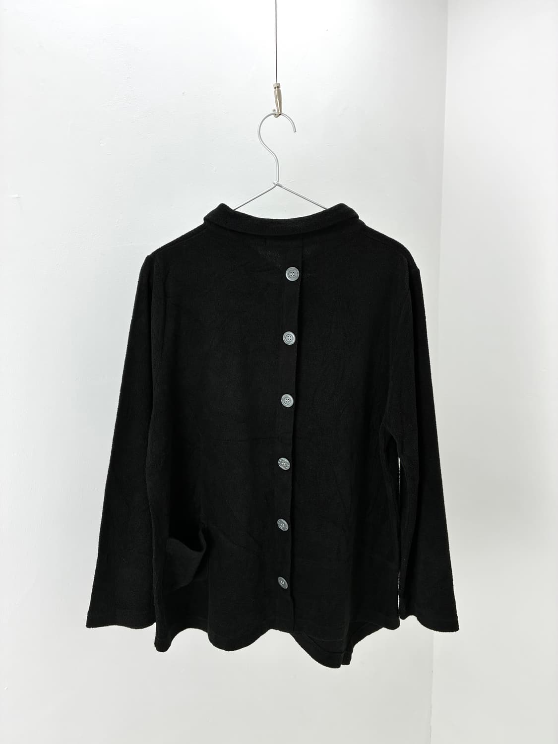 black back button knit shirt 상품이미지2