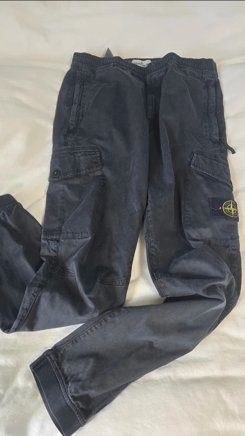 스톤아일랜드 카고 조거 w32 블랙 상품이미지1