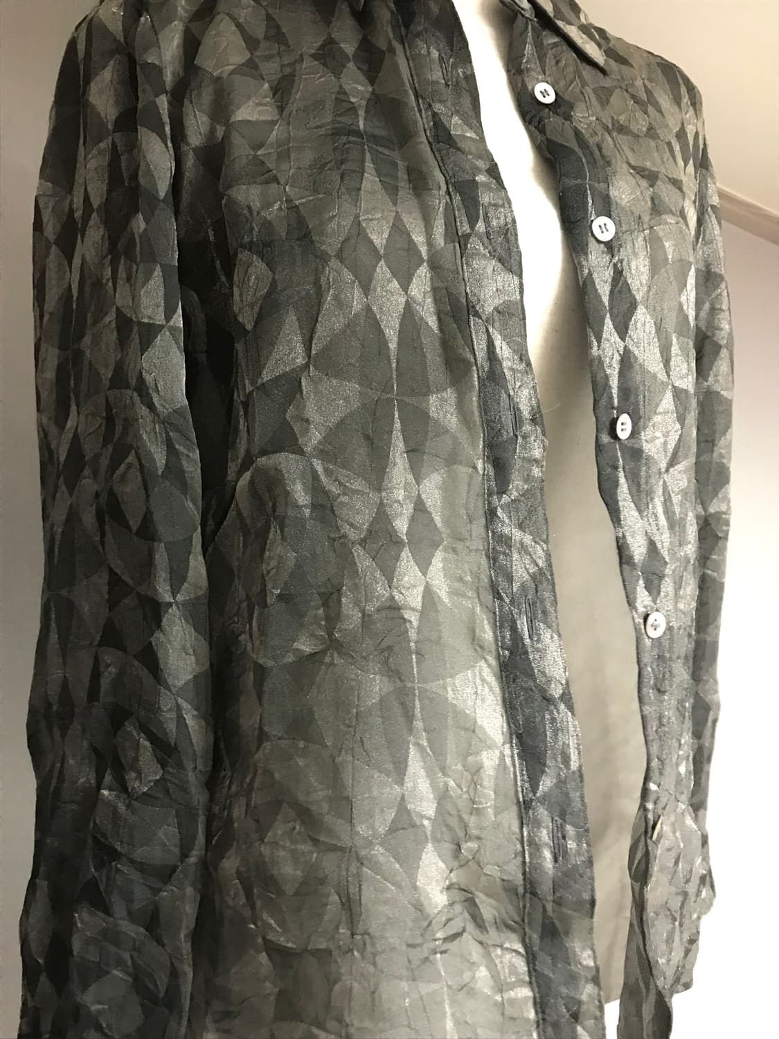 Argyle Pattern Sheer Shirt 상품이미지2