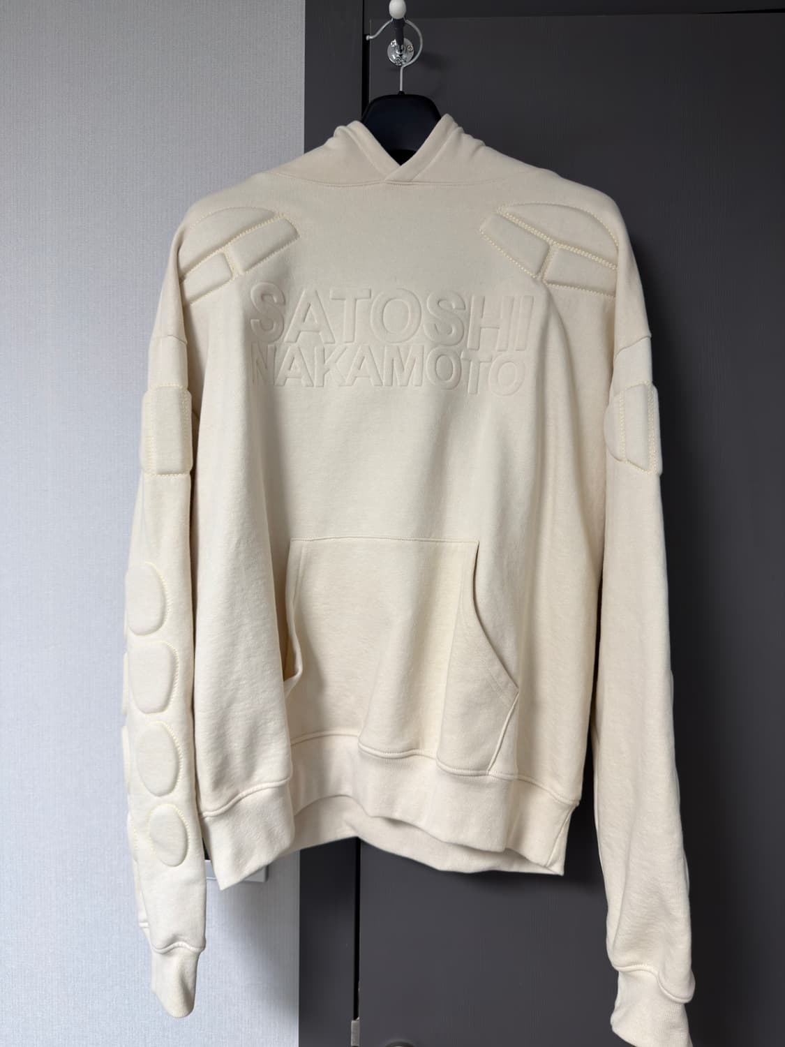 사토시나카모토 후드 L사이즈 상품이미지1