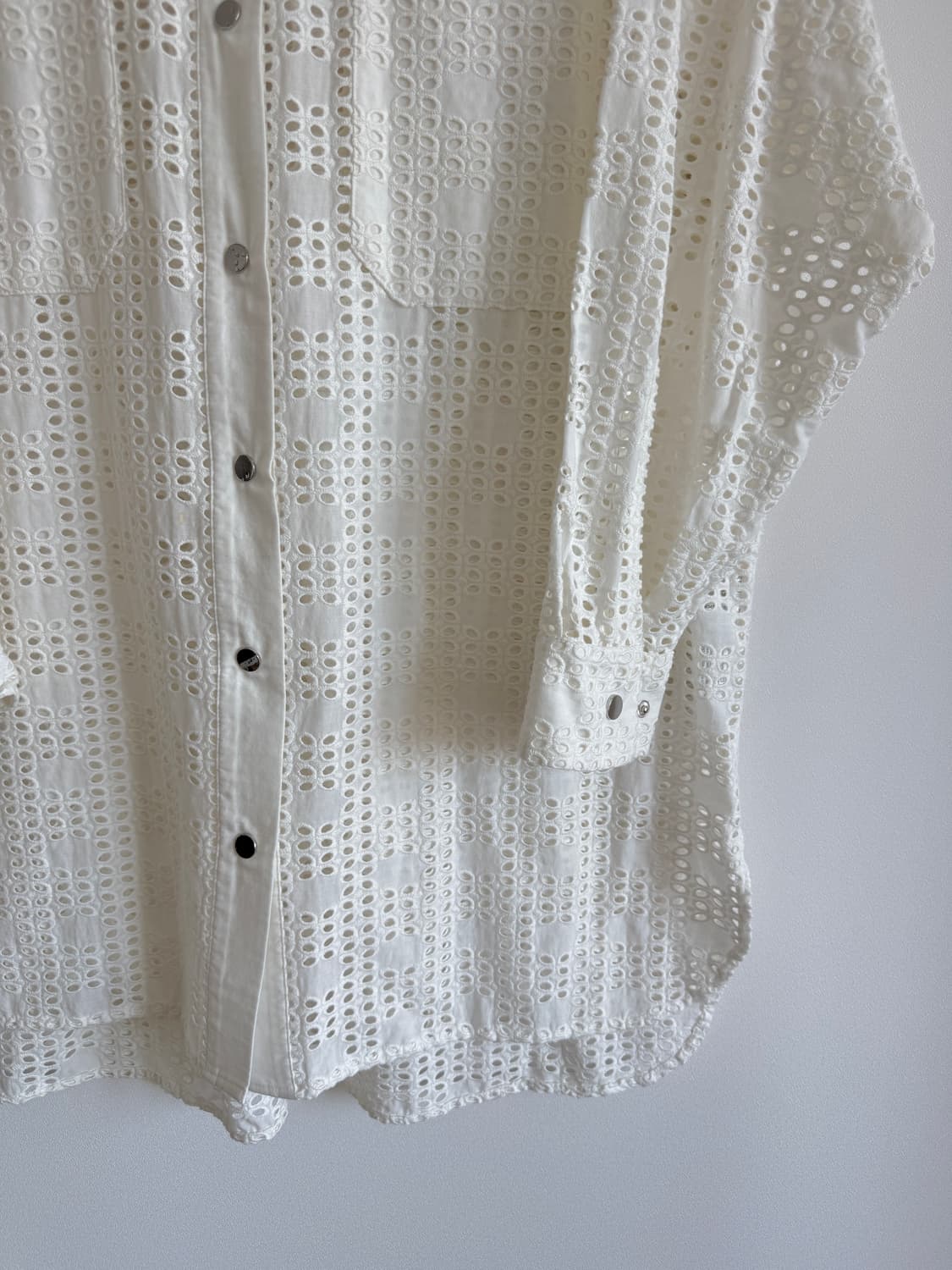 자라(ZARA) 펀칭 크로셰 코튼 롱 셔츠 상품이미지3