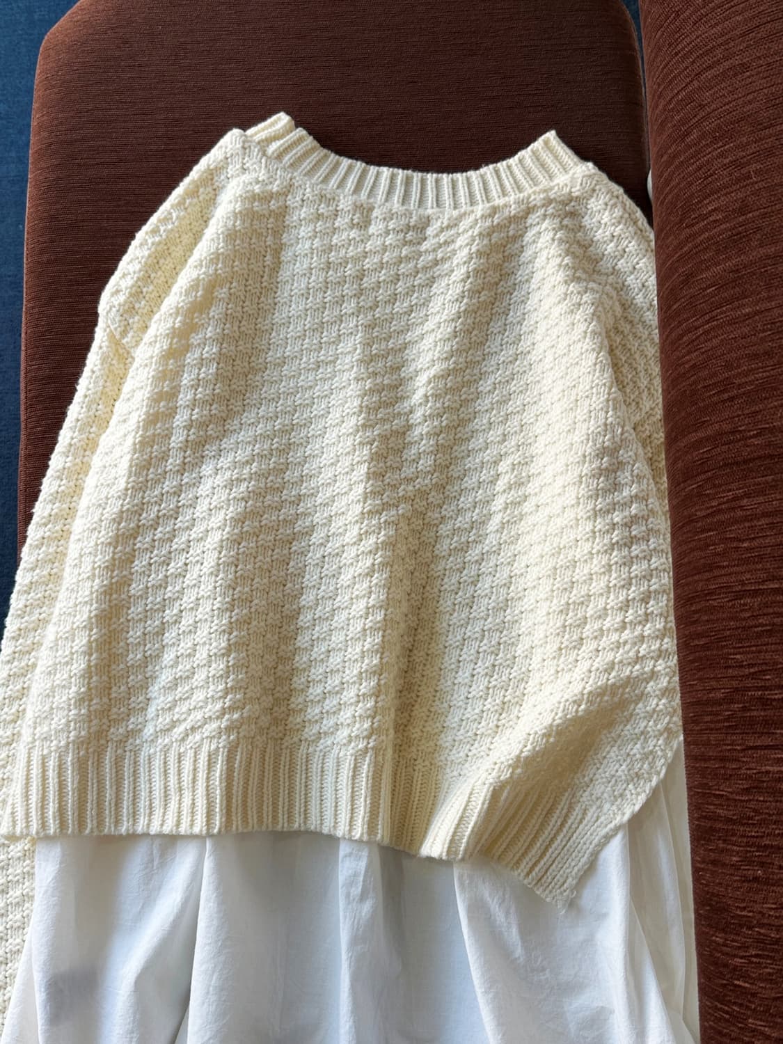 Fake layered crew neck wide woven knit P 상품이미지5