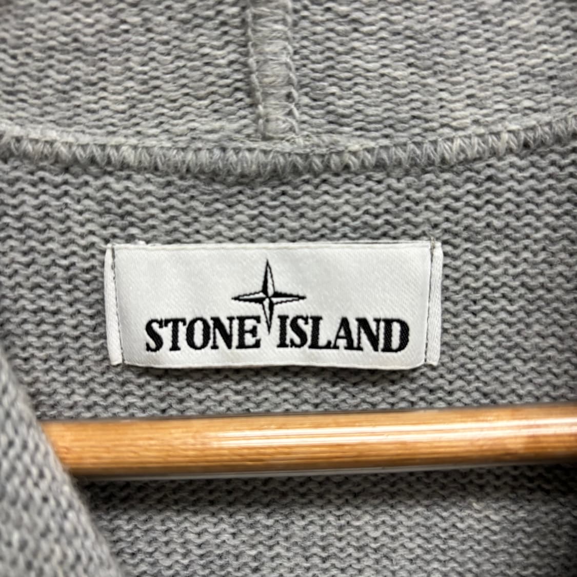 [L]스톤아일랜드 니트 후드티 상품이미지3