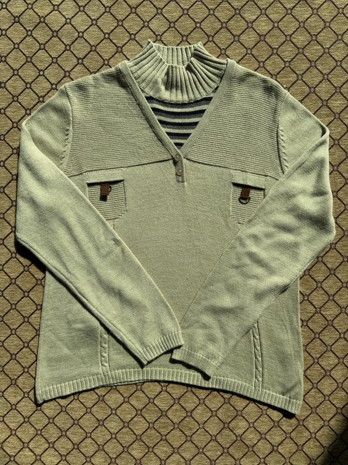 아이보리 넥 디테일 니트 상품이미지2