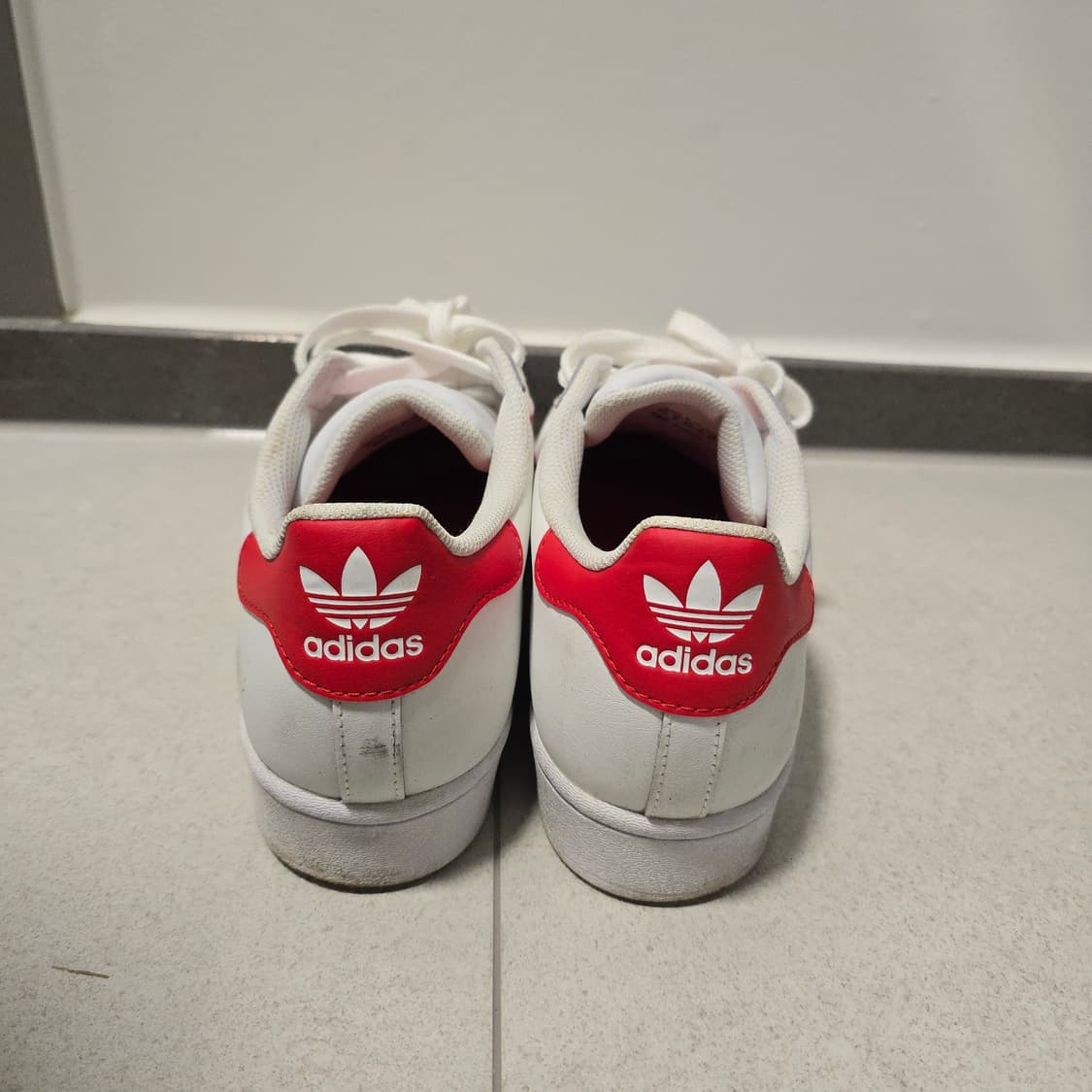 [265] 아디다스 슈퍼스타 화이트 러쉬 레드 상품이미지3