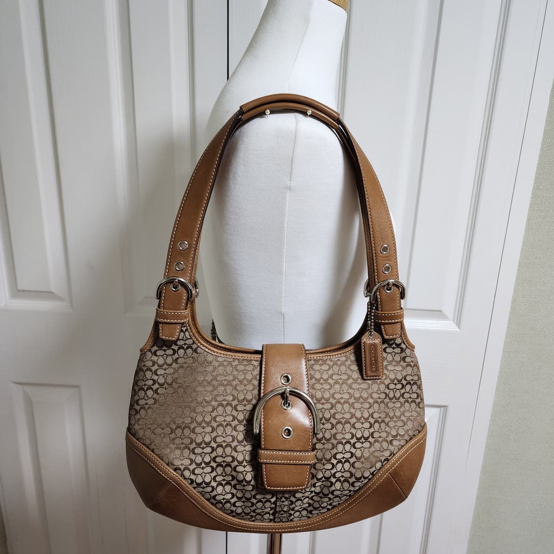 상태굿)코치 버클 숄더백 브라운 상품이미지1