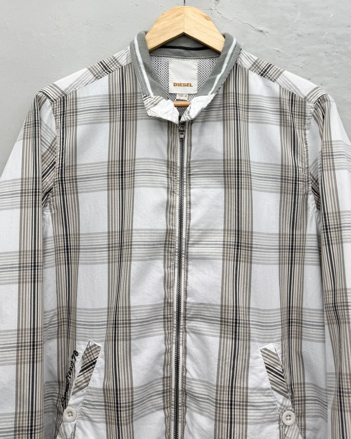 디젤 00s 백 그래픽 하이넥 체크 자켓 상품이미지4
