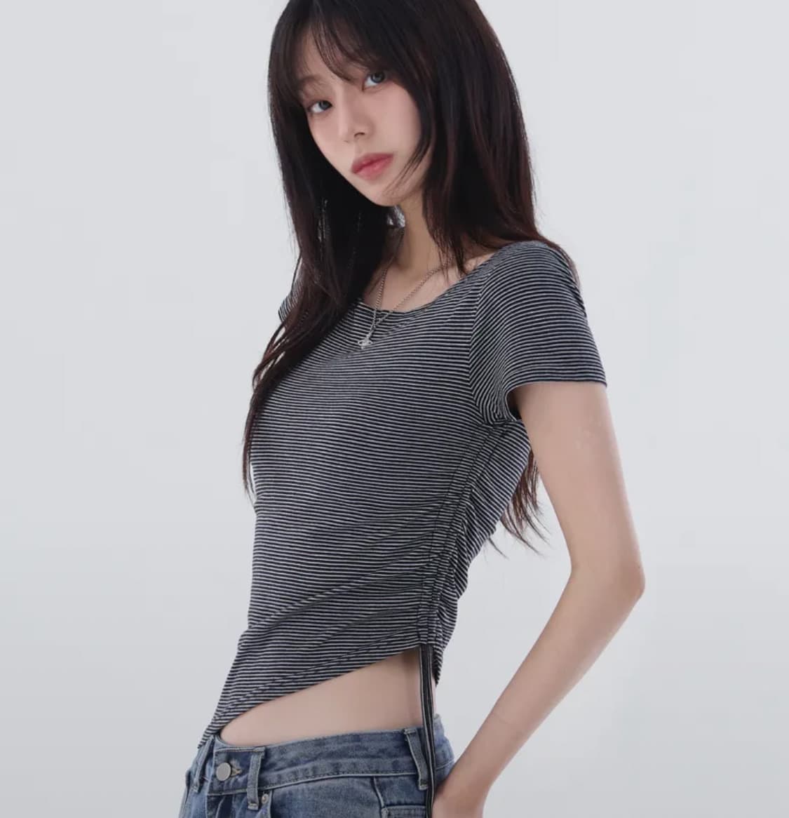 칙스 사이드 셔링 반팔티 블랙 상품이미지1