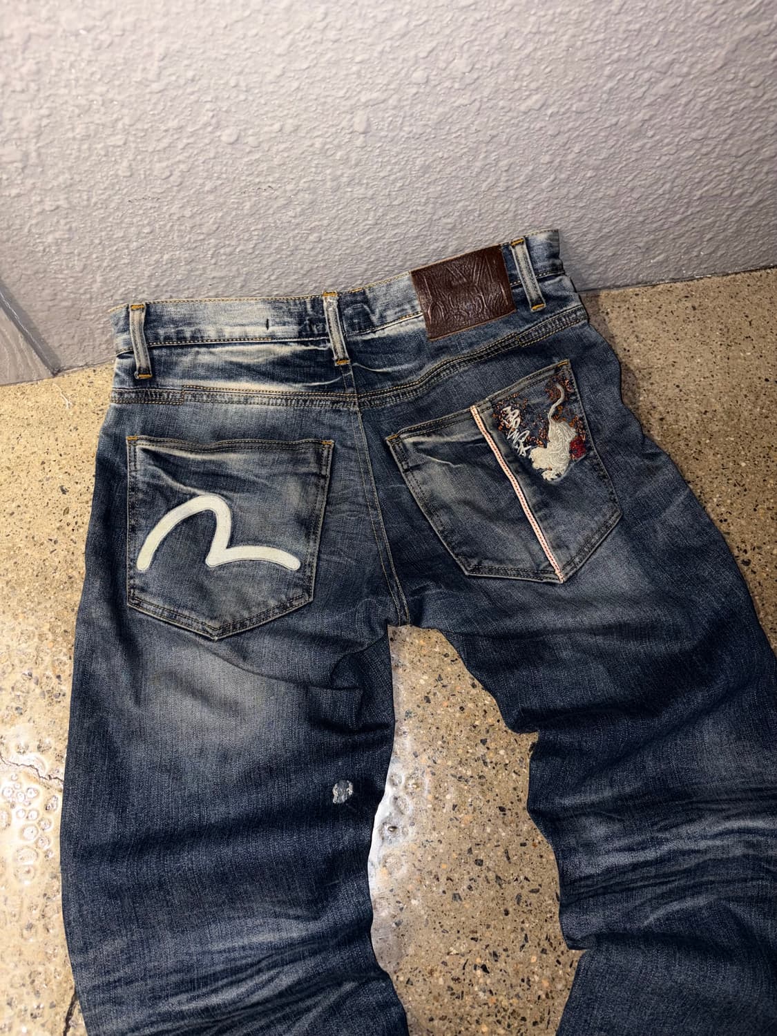 에비수 자수 데님팬츠 상품이미지3