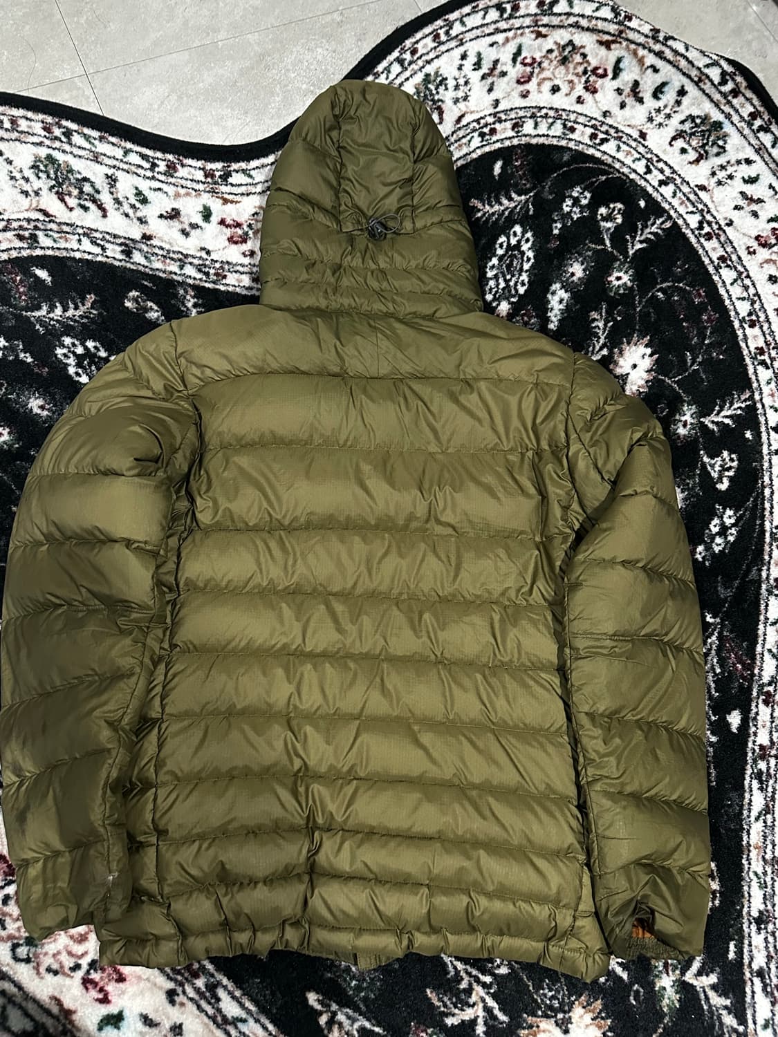 파타고니아 하이로프트 다운 자켓 경량 패딩 M 상품이미지4