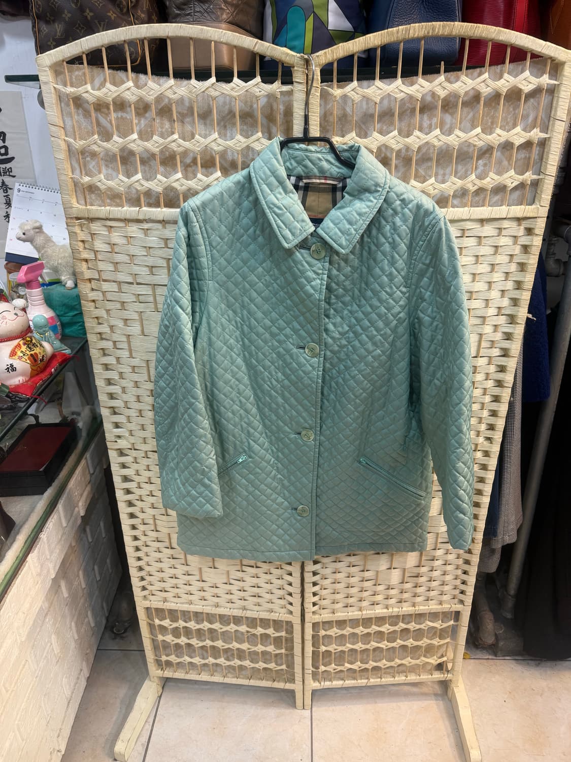 66-77 정품 버버리 누빔자켓 팝니다 상품이미지1