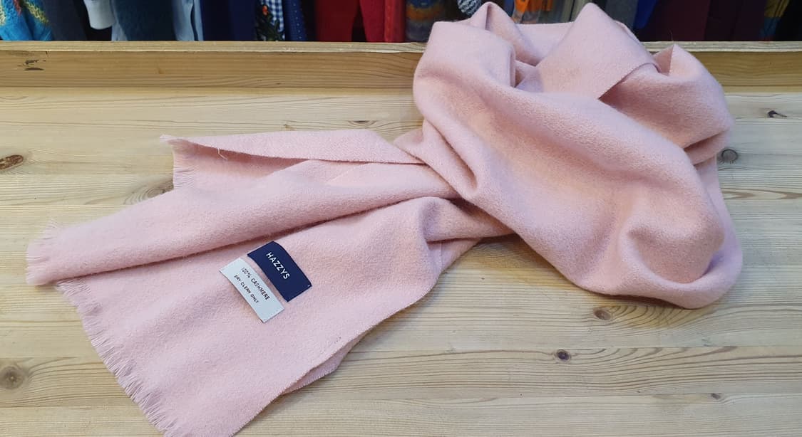 헤지스 캐시미어 머플러 상품이미지2