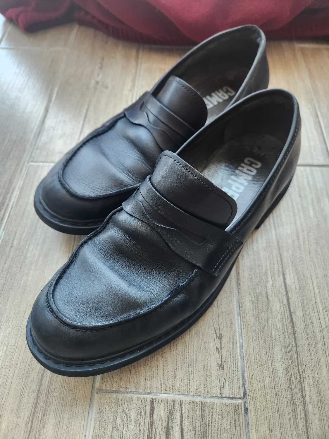 캠퍼 뉴먼 클래식 모카신 블랙 (270) 상품이미지1