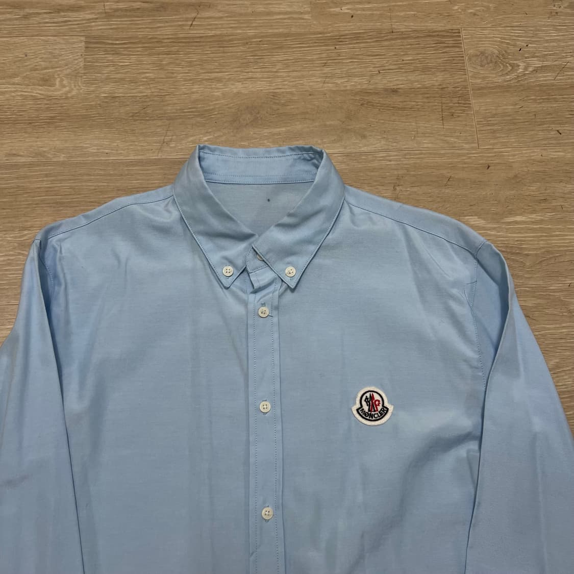 몽클레어 시그니처 와펜 버튼다운 옥스퍼드 셔츠 [스카이블루] L/100 상품이미지2